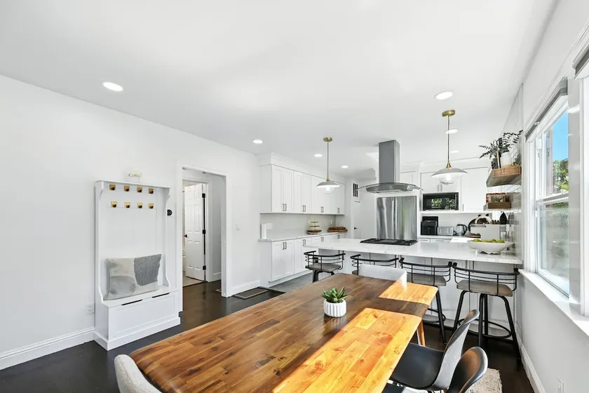 Mid-Century Modern Escape - Image 1