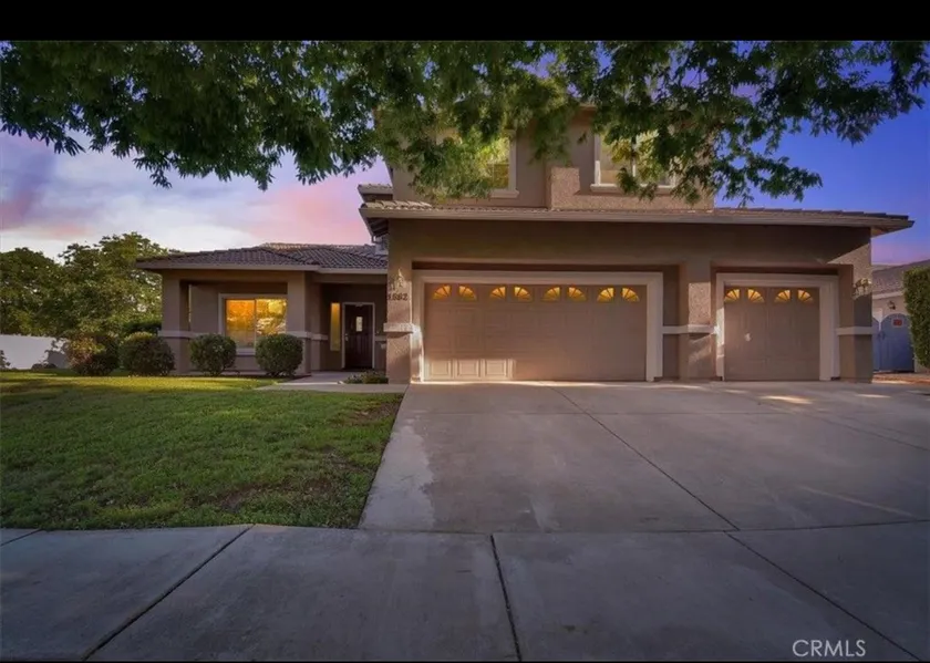 Relaxing Home Away From Home - Image 1