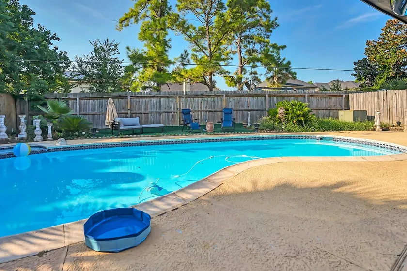 Relaxing home with pool and peaceful charm! - Image 1