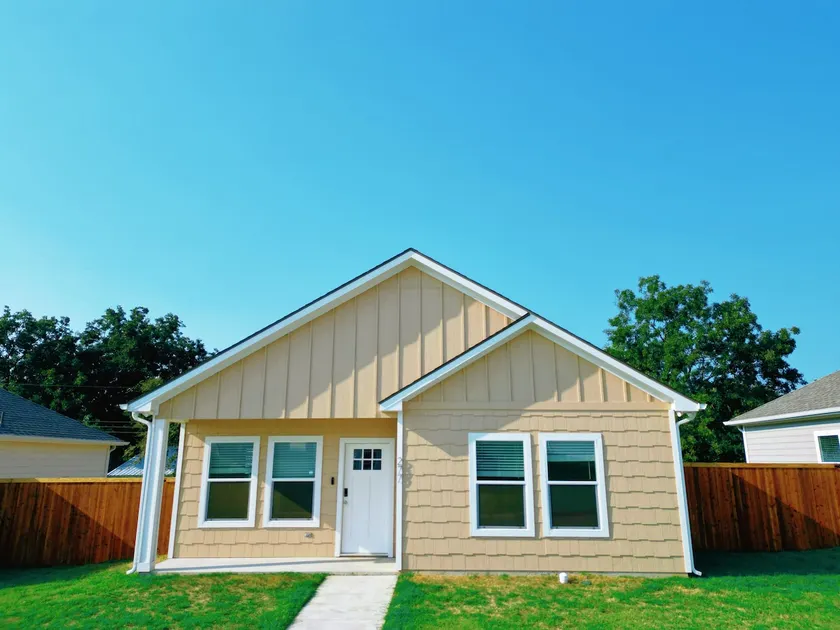 10 min to Casino, 2b/1b cozy new home Durant - Image 1