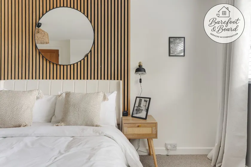 Lux 2Br | Hi Spec | Free Parking | Workspace | BBQ - Image 1