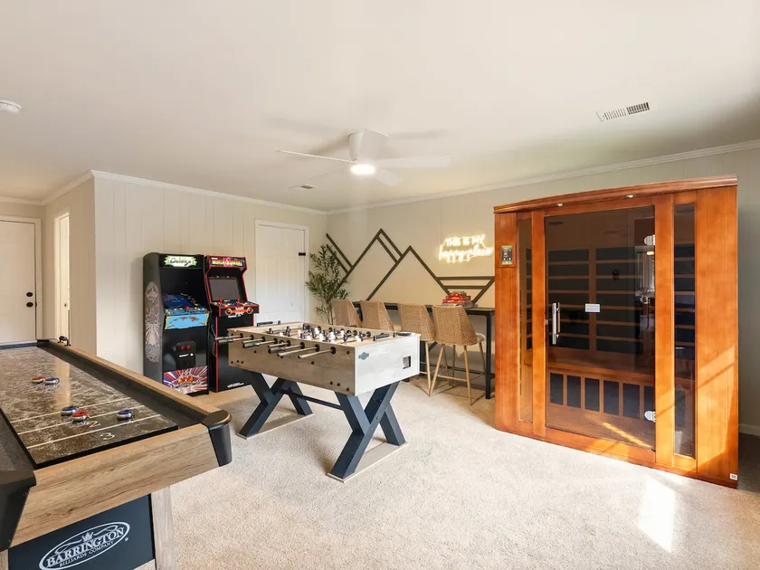 Near Greenville Retreat | Hot Tub, Sauna & Arcade - Image 1