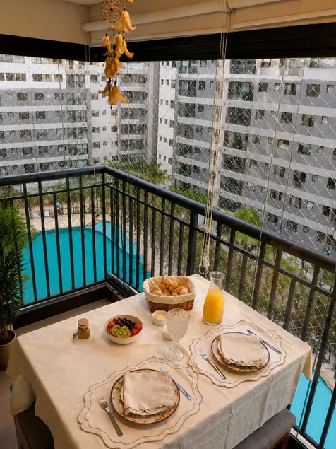 Premium Studio • Balcony • Pool View • Air Conditioning - Image 1