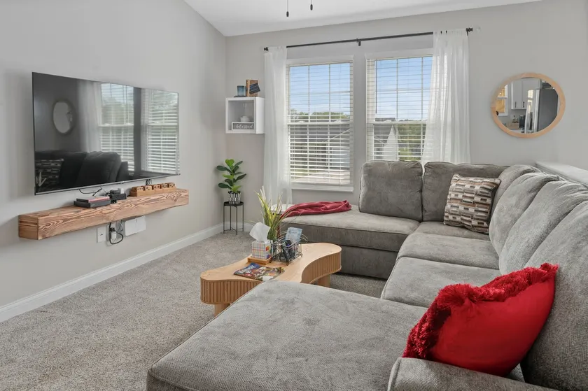 The Gathering Place: 5bed Family Friendly near ARK - Image 1