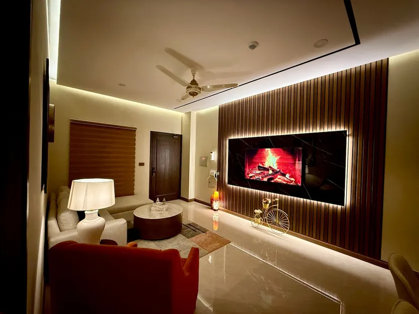 Designer1BHKSuite|Rooftop Pool|Giga Facing Balcony - Image 1