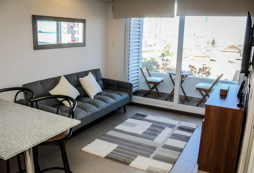Apartment just steps away from Playa Brava, with ocean views - Image 1
