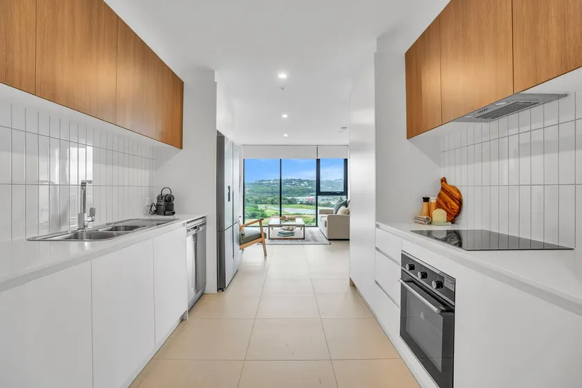Maroochy City - Mountain Ridge View|Parking|Wi-Fi - Image 1
