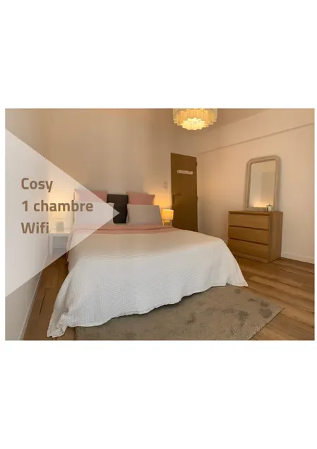Ourmes 1 Apartment - Image 1
