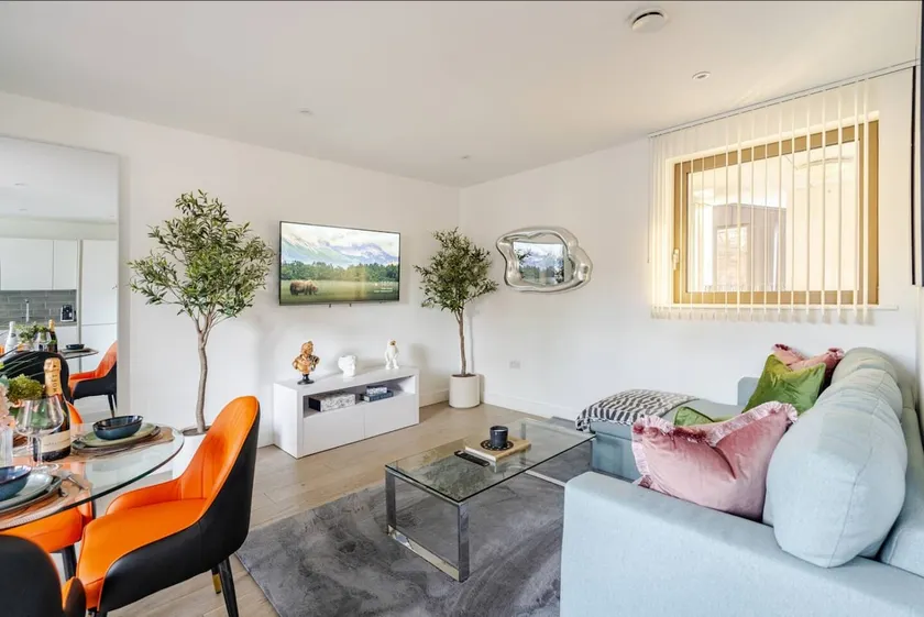 The Gatsby Residence - Image 1