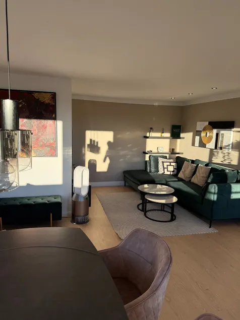 Apartment overlooking the Olympic Tower - Image 1