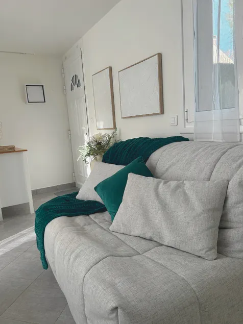 The blue cocoon, cozy and bright duplex - Image 1