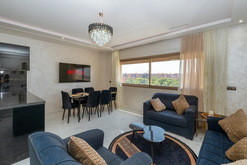 Prestigious downtown apartment, 7 min walk from Gueliz - Image 1