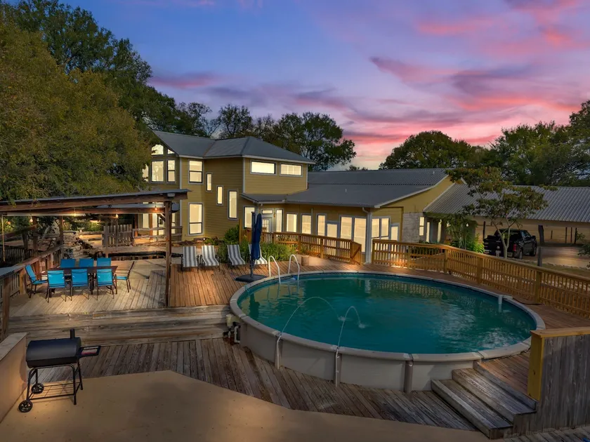 Cozy Bastrop Stay • Pool • Near Parks & Downtown - Image 1