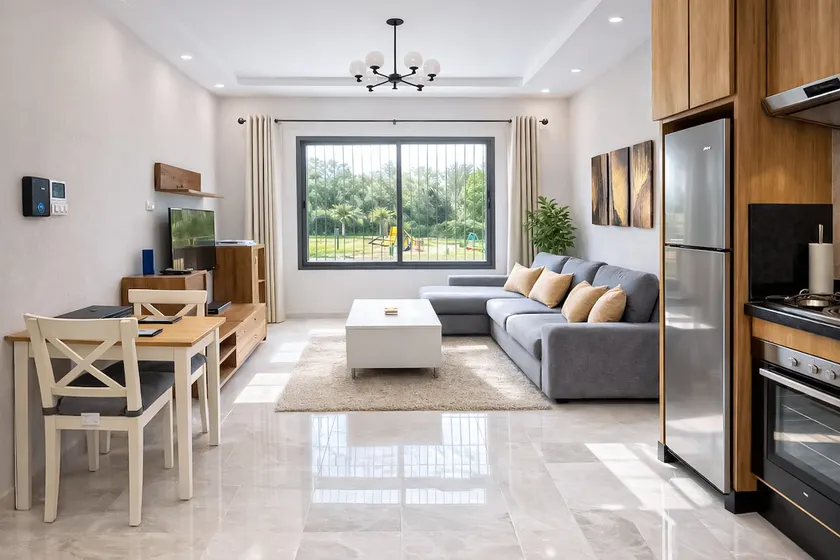 5 min to Airport • Forest-View Haven • Calm, Quiet - Image 1