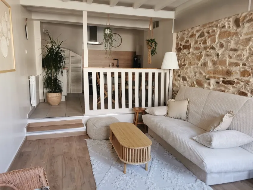 Cozy 40m² duplex I 25 minutes to Puy du Fou I 5 minutes to the train station - Image 1