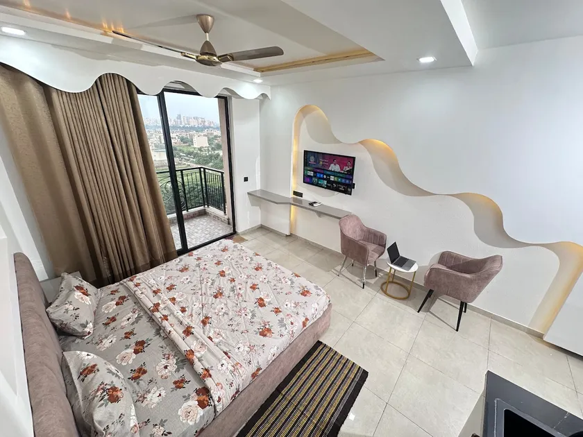 Richa's Home Lucknow - Image 1
