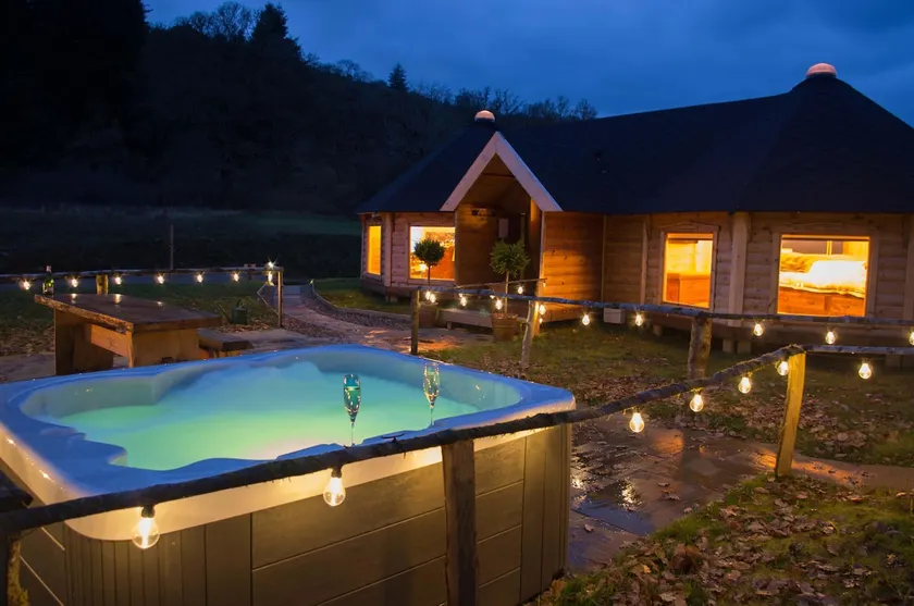 Woodcock Lodge - Image 1