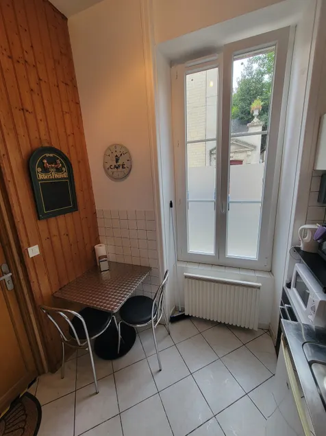 Le Studio Parisien - Image 1