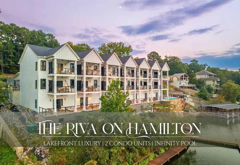 Side-by-Side Lake Hamilton Homes w/Dock, Pool - Image 1