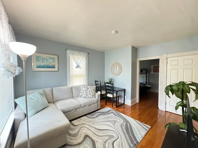 Comfy 2BR Home Near Downtown! - First Floor Duplex - Image 1
