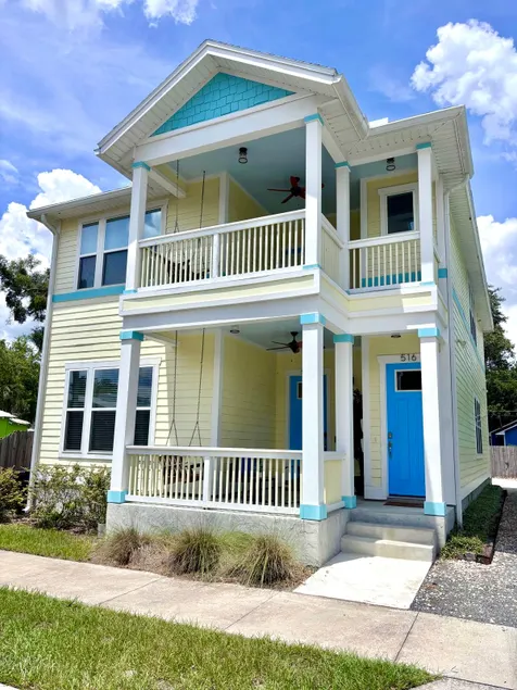 The Royal Cypress Suite, Near UF, Shands, Downtown - Image 1