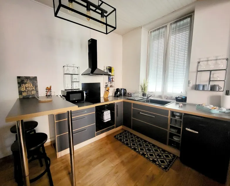Furnished stopover - Image 1