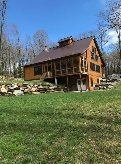 Cozy, comfortable home in N Chittenden Vt - Image 1
