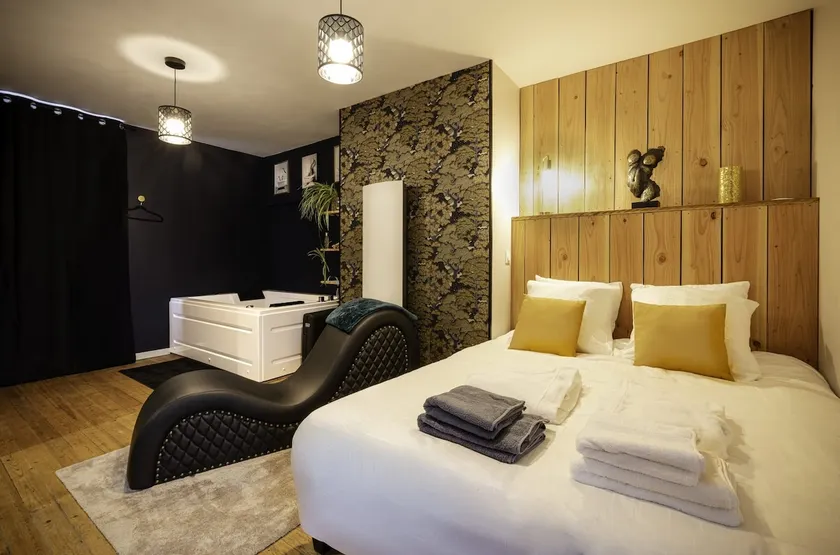 Love Room Troarn - The Discreet - Image 1