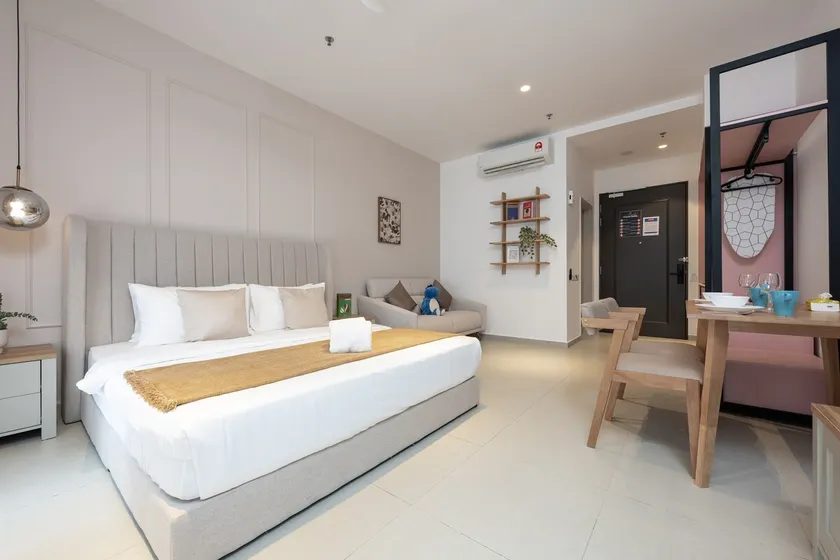Muji King Suite【Weekly-15%】 SkyPool | Nr 1U - Image 1