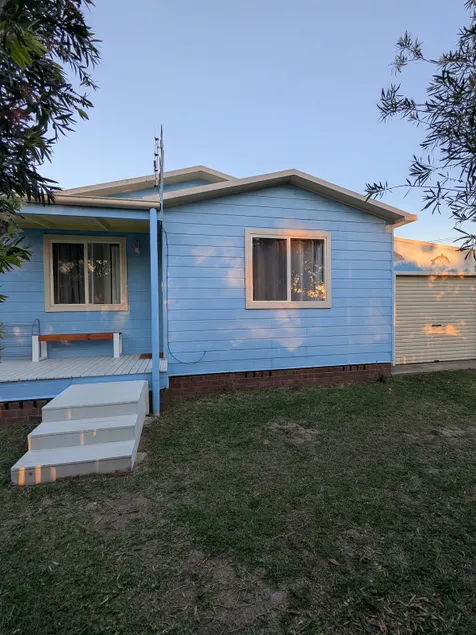 The Blue Beach Cottage - Image 1