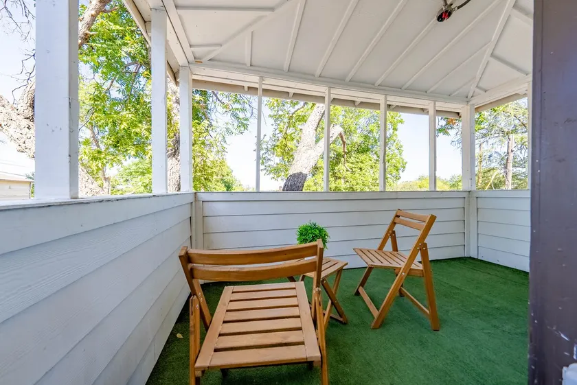 6 Guest Apt in Residential Area 8 Min to Riverwalk - Image 1
