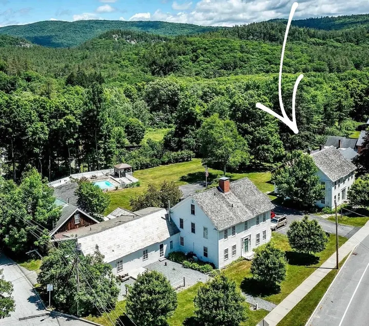 Historic Ski House, Walk to Town - Image 1