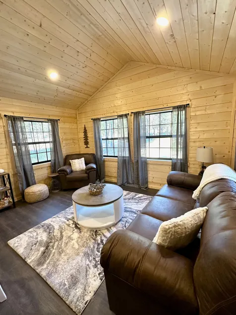 Beaver Creek Cabins - Cabin 3 - Image 1