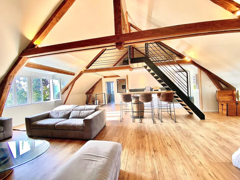 An exceptional loft for a memorable stay - Image 1