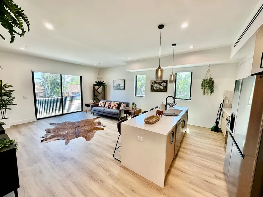 Boho Townhouse - Image 1