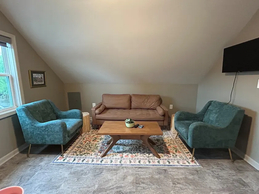 La Petite Maison - Image 1