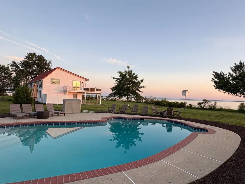 Chesapeake Bay Retreat - Image 1