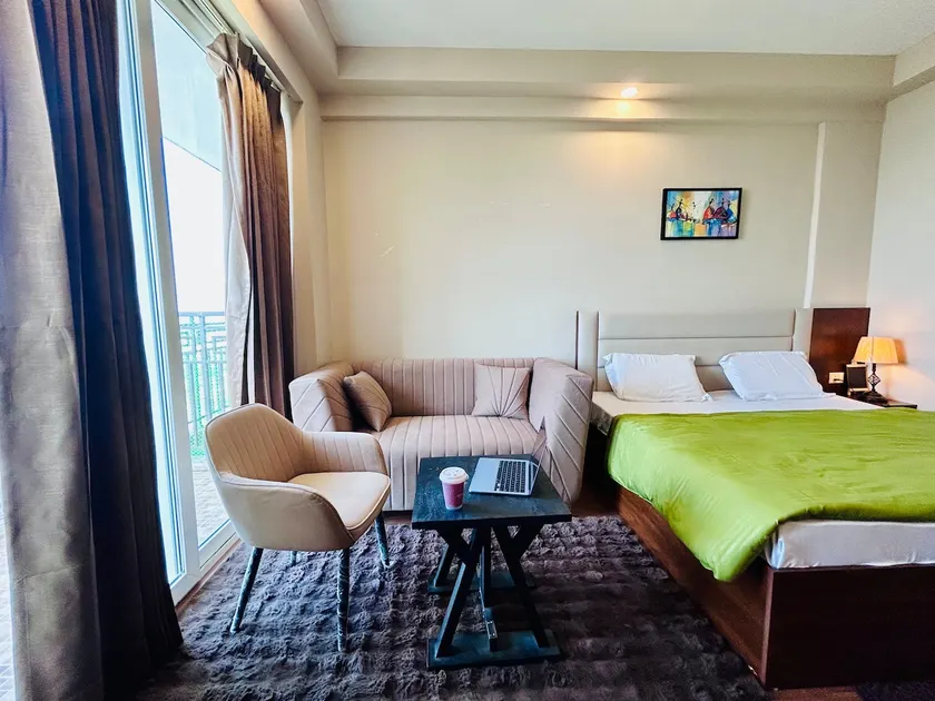 PrimeStays Studio | Couples, Work & Travel Ready - Image 1
