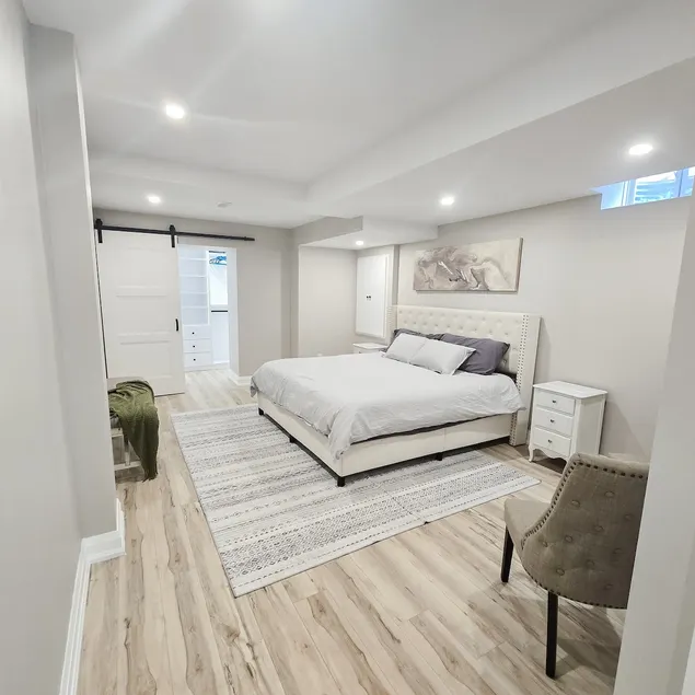 Bright & Spacious 3Br/2Bth Suite Private Entrance - Image 1