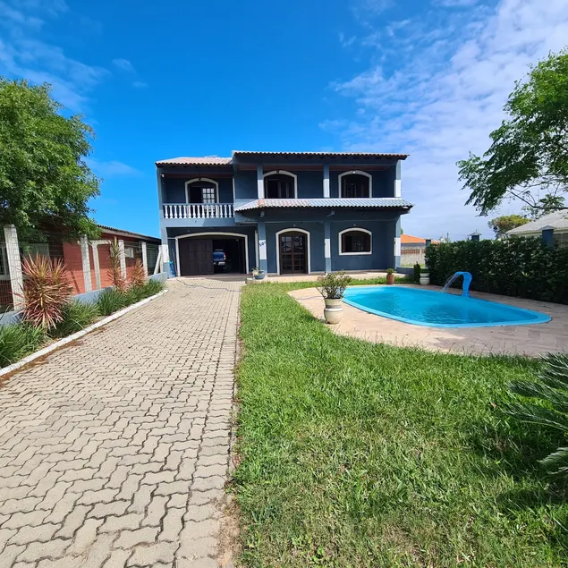 Sea and Leisure House - Image 1