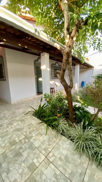 House in Morrinhos GO - Image 1