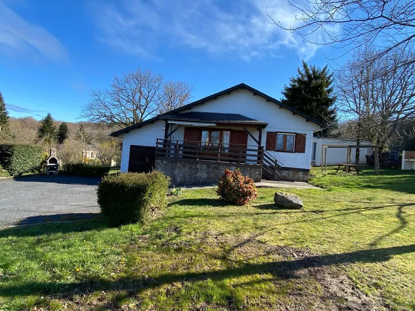 Chalet between two lakes – Haut-Languedoc Park - Image 1