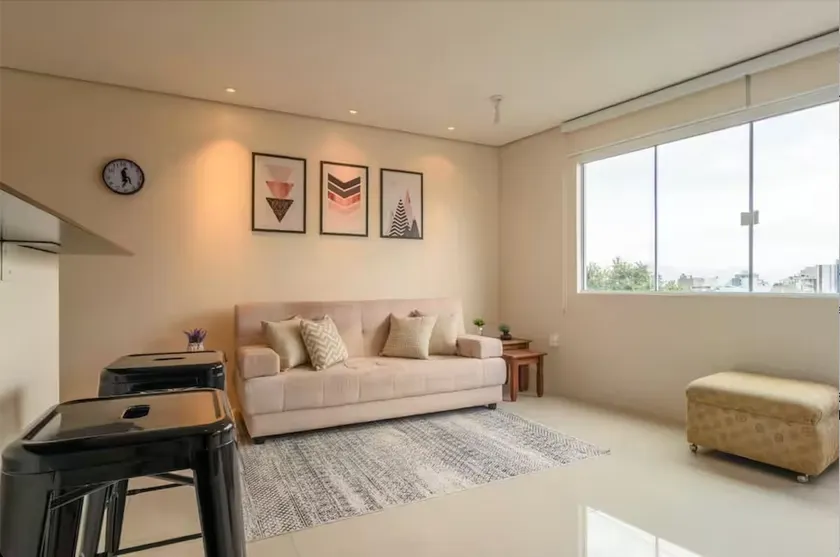 Flat Abaporu/Centro/1Suite/3People/1Vacancy/SeaView - Image 1