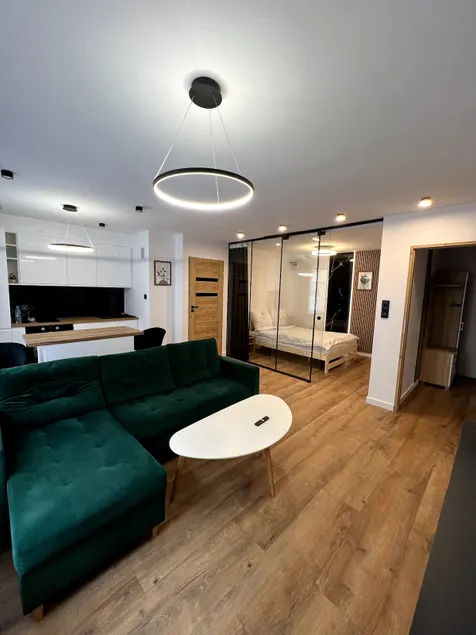 Premium Apartament w Pile centrum Netflix Internet - Image 1