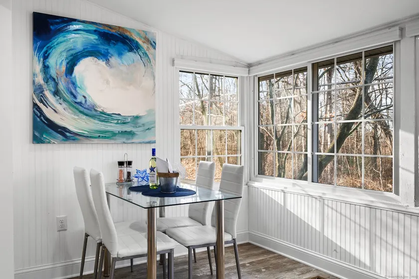 Little Beach House - Image 1