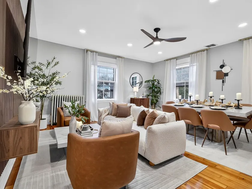 NEW Harvard Sq 4BR Loft, Free Parking, MIT & Charm - Image 1