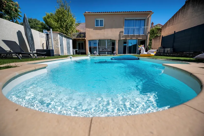 Villa Celesto – Private Jacuzzi & Pool - Image 1