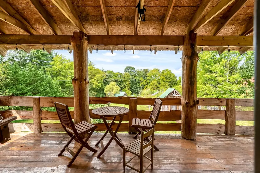 Honeycomb Cabin - Image 1