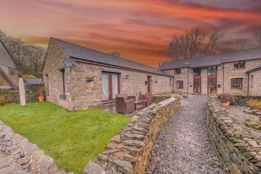 River Barn, 7 Duddon View - Image 1