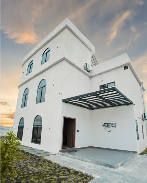 Stay At Samaya - Luxe Gateway with Private Pool - Image 1